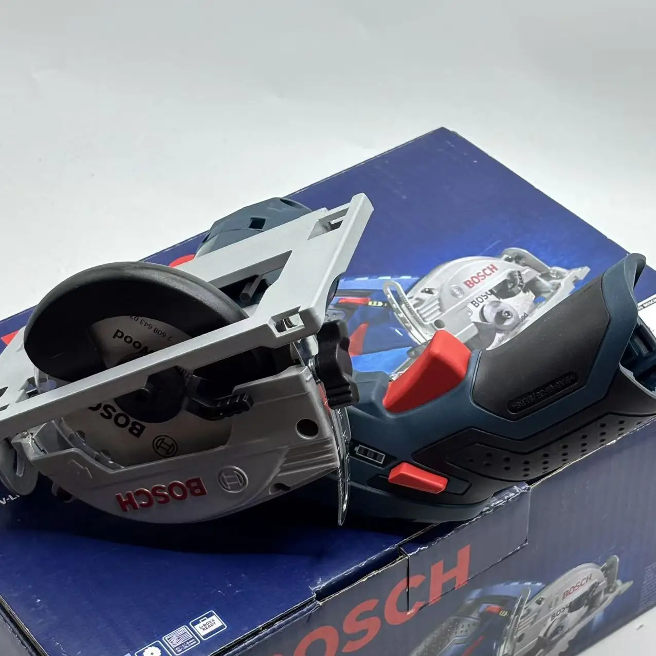 BOSCH GKS 12V-LI Akumulatorowa – Woodworking Saw recenzja i cena